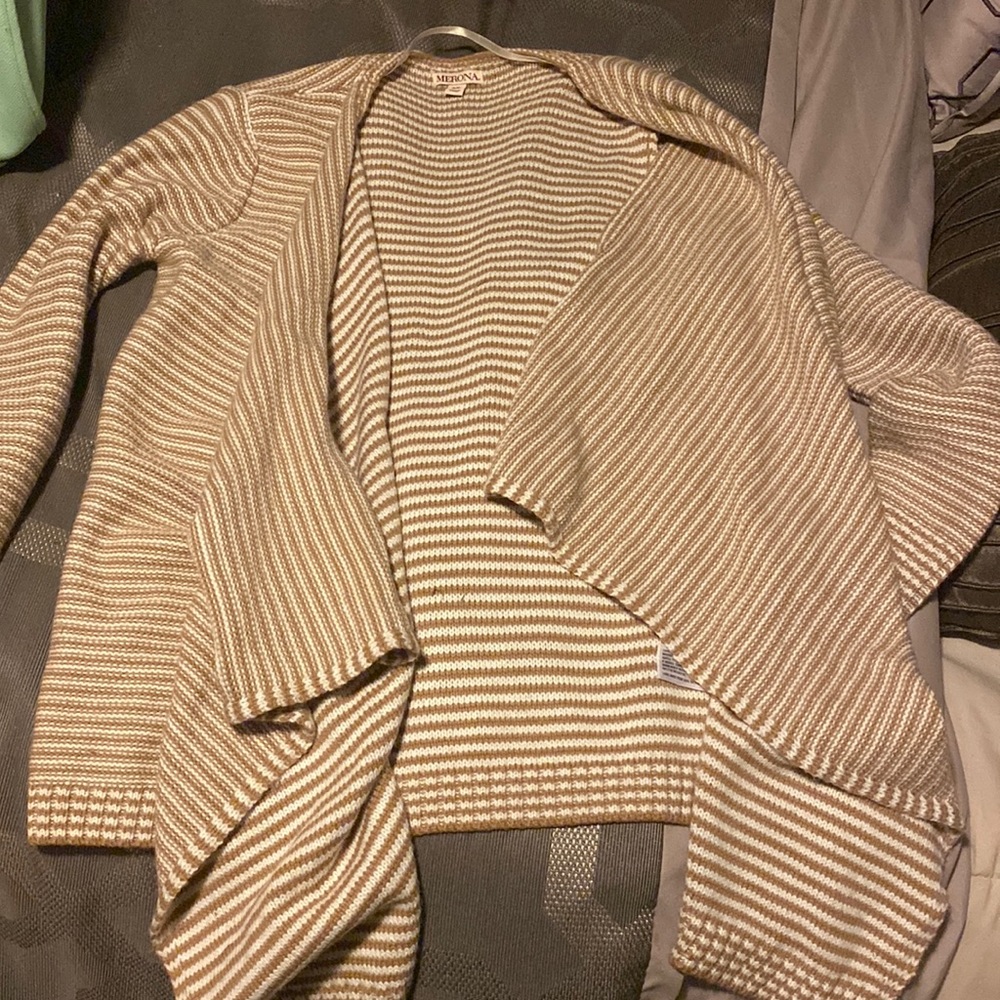 Open sweater